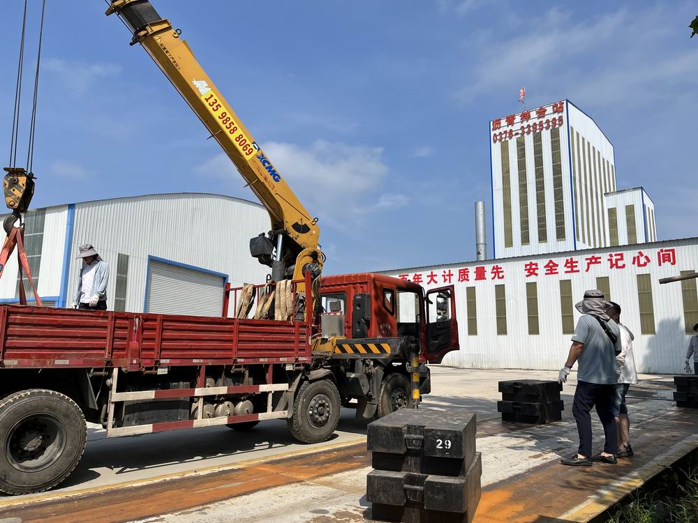 河南永和建設集團安全生產(chǎn)系列報道——公司地磅計量檢定工作順利完成